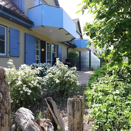 Am Leuchfeuer App 05 Wustrow (Fischland)